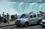 A Fiona foi conhecer as famosas Niagara Falls, na fronteira do Canadá e Estados Unidos